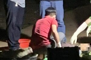 Phát hiện người đàn ông tử vong bất thường trong nhà hàng xóm