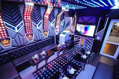Bắc Giang cho phép mở lại quán karaoke, game từ ngày 25/3