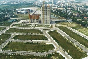 Khám xét trụ sở công ty đấu giá lô đất 3241 tai tiếng ở Thanh Hóa