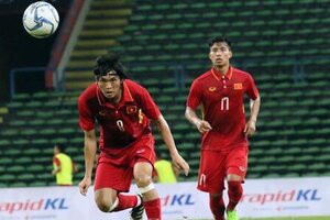 Phóng viên Nhật Bản: ‘Bộ đôi ngôi sao của HAGL sẽ tiếp tục được trọng dụng’