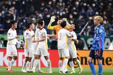 Báo Nhật Bản: ‘Sức chiến đấu của đội tuyển Việt Nam mạnh hơn Trung Quốc’