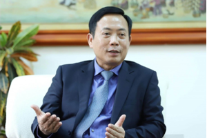 Xem xét kỷ luật Chủ tịch Ủy ban Chứng khoán Nhà nước Trần Văn Dũng