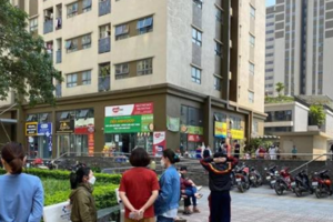 Nam sinh lớp 6 ở Hà Nội rơi tầng cao chung cư tử vong