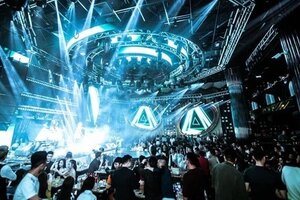 Nghệ An cho phép mở lại quán bar, karaoke, massage từ hôm nay