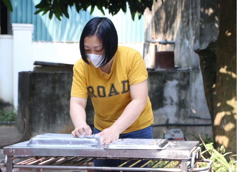Hà Nội: Trường mầm non tất bật dọn dẹp sẵn sàng cho "ngày hội đón trẻ"