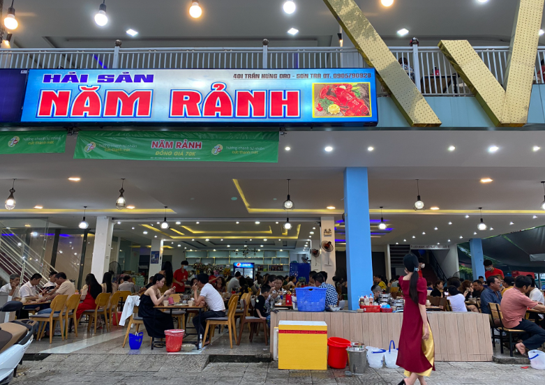 Quán hải sản tính lệch tiền triệu cho khách ở Đà Nẵng bị phạt 25 triệu đồng