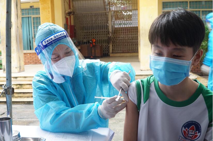 Bình Dương triển khai tiêm vaccine phòng Covid-19 cho trẻ 5-11 tuổi