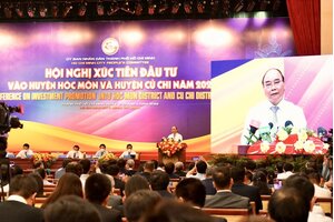 Chủ tịch nước Nguyễn Xuân Phúc: Thu hút đầu tư, tạo công ăn việc làm và giá trị bền vững cho huyện Hóc Môn, Củ Chi
