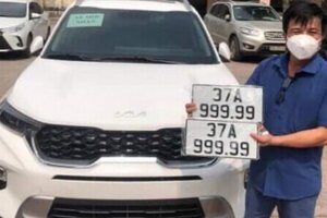 Người may mắn bốc được biển số xe 'ngũ quý 9' ở Nghệ An là ai?