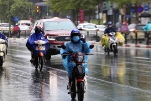 Tin thời tiết 17/4: Bắc bộ tiếp tục có mưa rào, trời chuyển rét