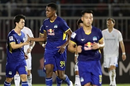 CLB HAGL nguy cơ nhận án phạt nặng từ AFC