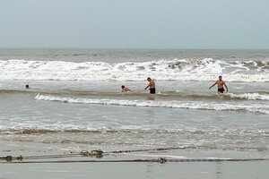 Hiệu trưởng trường THPT ở Đà Nẵng tử vong khi đi tắm biển