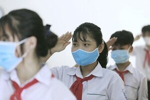 Học sinh trở lại trường không bắt buộc đeo khẩu trang trong lớp