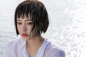 Hiền Hồ mở Facebook đăng tâm thư: 'Em xin nhận hết những lời chỉ trích'