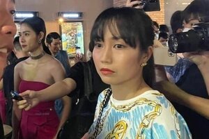 Ốc Thanh Vân thất thần vì bị trộm điện thoại ở họp báo