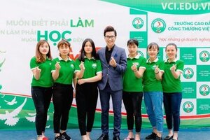 Trường Cao đẳng Công thương Việt Nam miễn 100% học phí với sinh viên mồ côi cha mẹ trong dịch Covid-19
