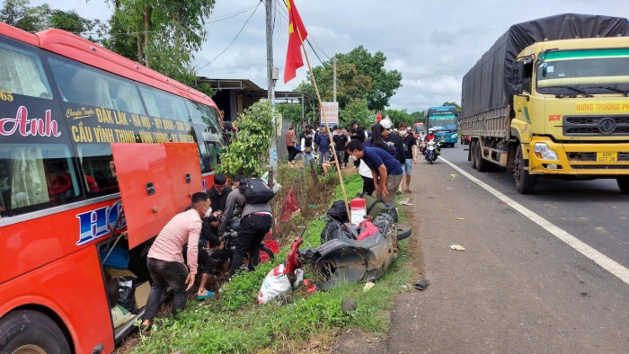 Phạt tiền 26,3 tỉ đồng, tạm giữ 407 ô tô trong bốn ngày nghỉ lễ