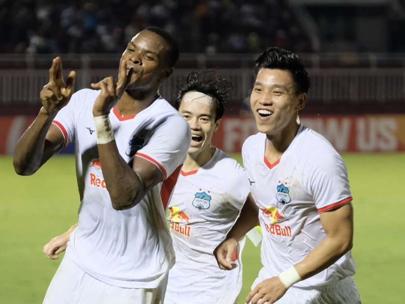 Bóng đá Việt Nam vẫn còn thua xa các đối thủ tại AFC Champions League