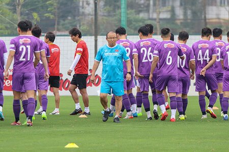 Vé 'chợ đen' trận U23 Việt Nam – U23 Indonesia tăng khủng khiếp