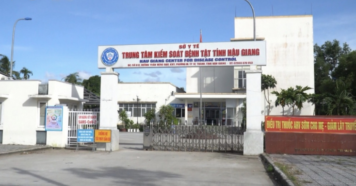 Cách chức giám đốc và nhiều cán bộ CDC Hậu Giang liên quan Việt Á
