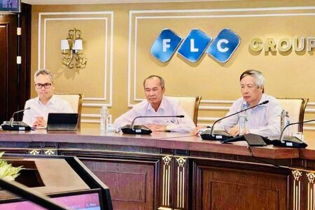 Xuất hiện hình ảnh Chủ tịch Sacombank Dương Công Minh ngồi ghế “chủ tọa” ở trụ sở FLC