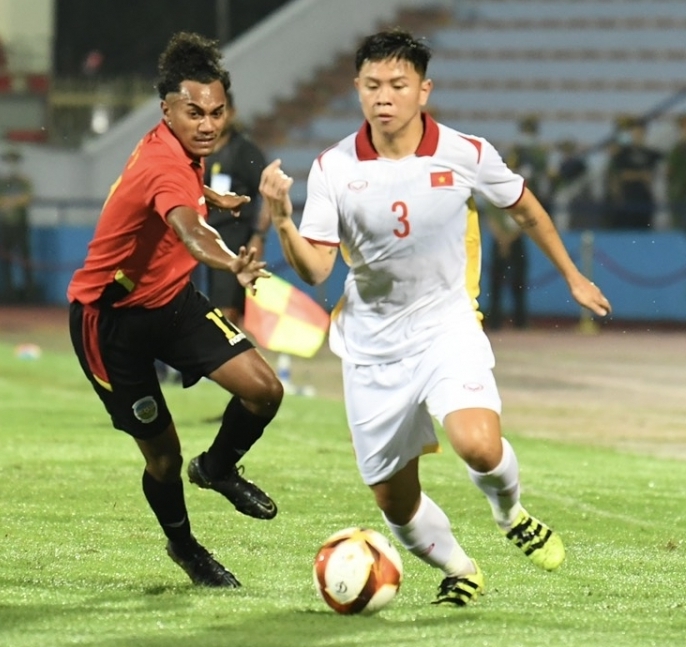 U23 Việt Nam vào bán kết với ngôi nhất bảng sau khi giành chiến thắng cách biệt trước U23 Đông Timor