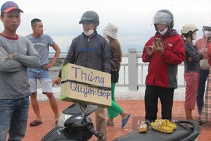 Cha ôm con gái nhảy cầu Cửa Đại tự tử