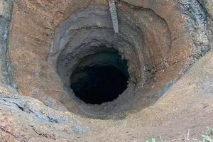 Xuất hiện 'hố tử thần' rộng hơn 3m, sâu hun hút tại Nghệ An