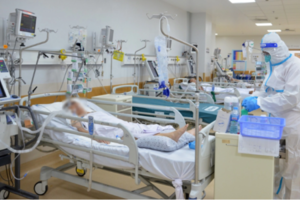 Giải thể 13 cơ sở thu dung, điều trị người bệnh Covid-19 ở Hà Nội