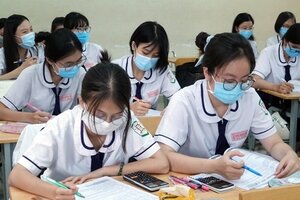 Hà Nội có thể tăng gấp đôi học phí trong năm học 2022-2023 