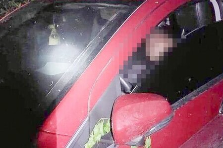Tìm nguyên nhân tài xế ô tô tử vong trên ghế lái ở Nghệ An