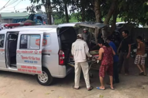 Nhóm 4 học sinh rủ nhau tắm hồ, 2 em đuối nước tử vong