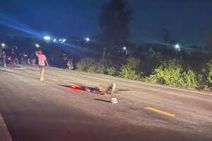 Phát hiện thi thể người đàn ông cháy đen giữa đường