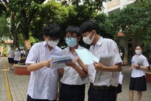 Thi lớp 10 ở TP.HCM: 666 thí sinh bỏ thi, 3 em vi phạm quy chế thi