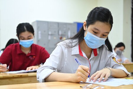 Kỳ thi vào lớp 10: Hơn 106.600 thí sinh tại Hà Nội bước vào môn thi đầu tiên