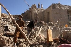 Động đất kinh hoàng ở Afghanistan, ít nhất 280 người chết