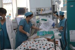 Số ca mắc sốt xuất huyết ở TP HCM gia tăng, nhiều trường hợp phải thở máy
