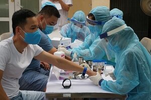 Bộ Y tế yêu cầu báo cáo tình hình nhân viên y tế thôi việc, bỏ việc