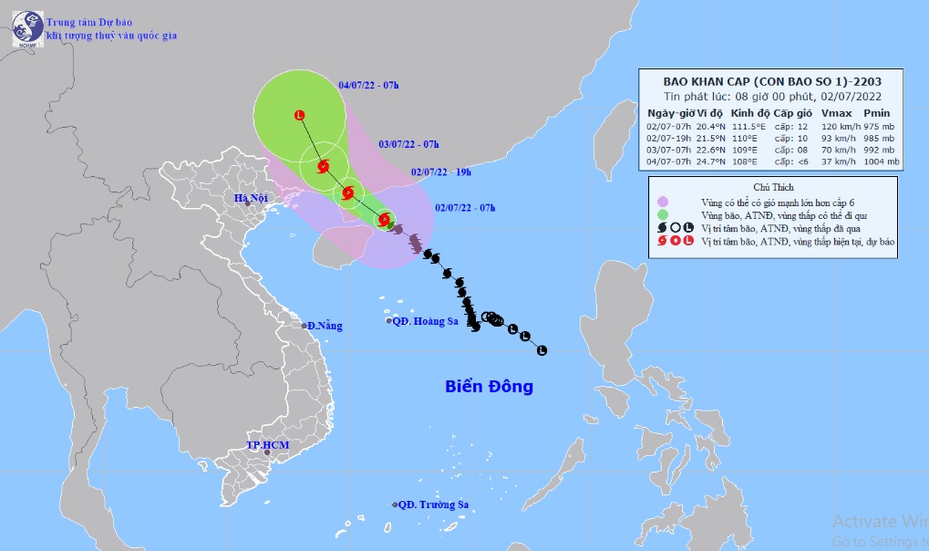 Bão số 1 Chaba gió giật cấp 15, cách Quảng Ninh hơn 400km