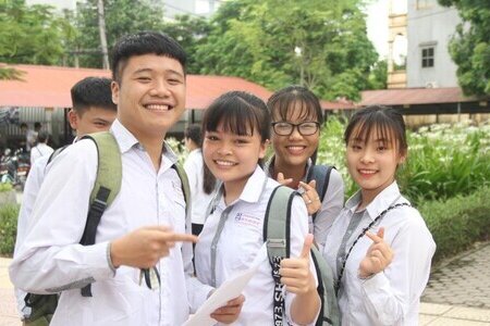 Đồng Nai công bố điểm chuẩn trúng tuyển vào lớp 10 THPT năm học 2022-2023