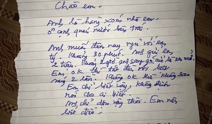 Giám định chữ viết bức thư xin ngủ cùng cô gái hàng xóm