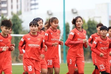 Tuyển nữ Việt Nam nguy cơ mất hai cầu thủ ở trận mở màn AFF Cup