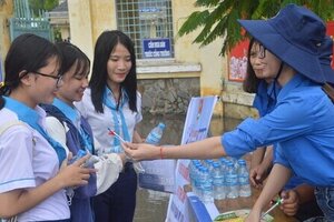 Cần Thơ: Một thí sinh bị gãy tay không thể viết bài sẽ thi riêng