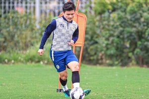 Quang Hải ghi bàn ngay lần đầu ra mắt Pau FC