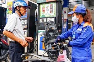 Giá xăng, dầu giảm hơn 3.000 đồng/lít từ 0h ngày 11/7