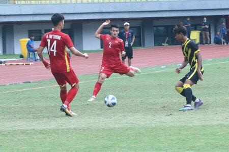 CĐV Indonesia hả hê khi U19 Việt Nam để thua Malaysia