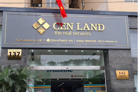 Cen Land chào bán 201 triệu cổ phiếu với giá 10.000 đồng