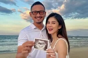 MC Thu Hoài xác nhận mang thai con đầu lòng