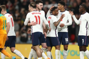 Cầu thủ Anh sẽ không được dự World Cup nếu không tiêm vaccine phòng Covid-19