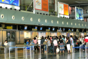 Dừng triển khai dịch vụ ưu tiên làm thủ tục hàng không tại sân bay
